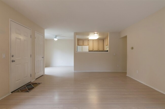 Photo - 2036 Coolidge St Townhome