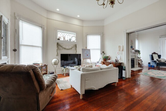 Photo - 295 Oglethorpe Ave Unit 2