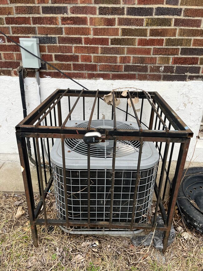 Photo - 5109 Cote Brilliante Ave