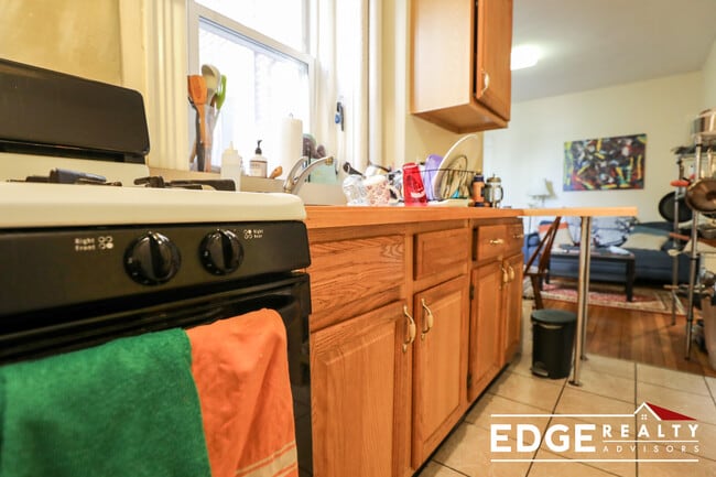 Photo - 16 Fuller St Unit 2