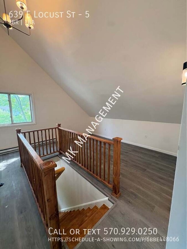 Photo - 639 E Locust St Unit 5