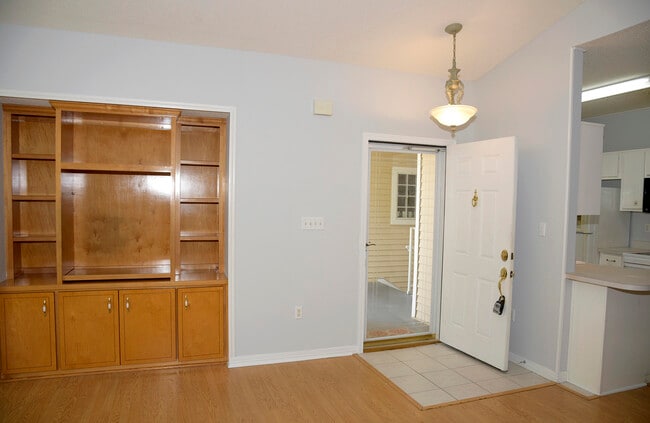 1501 Partin Dr N Unit 217