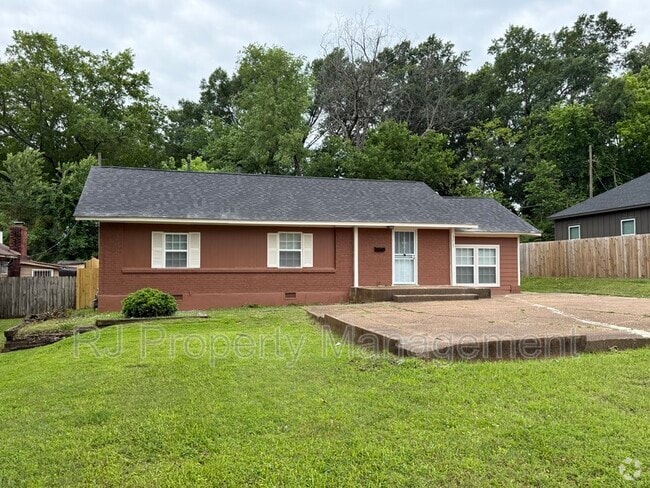Building Photo - 3215 Barron Ave Rental