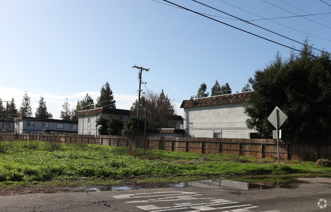 Parkside Apartments