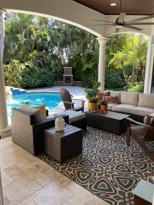 Photo - 2280 Queen Palm Rd