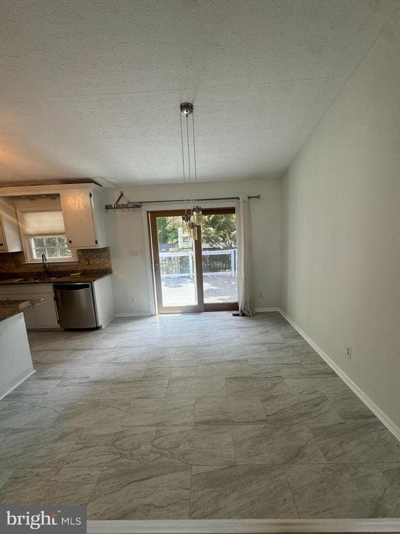 Photo - 74 Clarion Dr