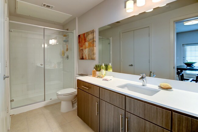 Dalian Monterrey Village apartments — community photo