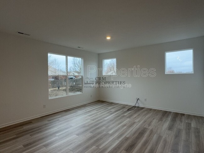 Photo - 809 Oyster Bay Dr