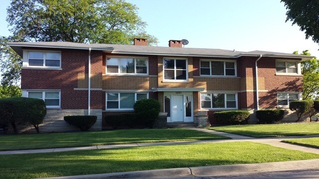 Photo - 10351 Cambridge St Apartments Unit 2E