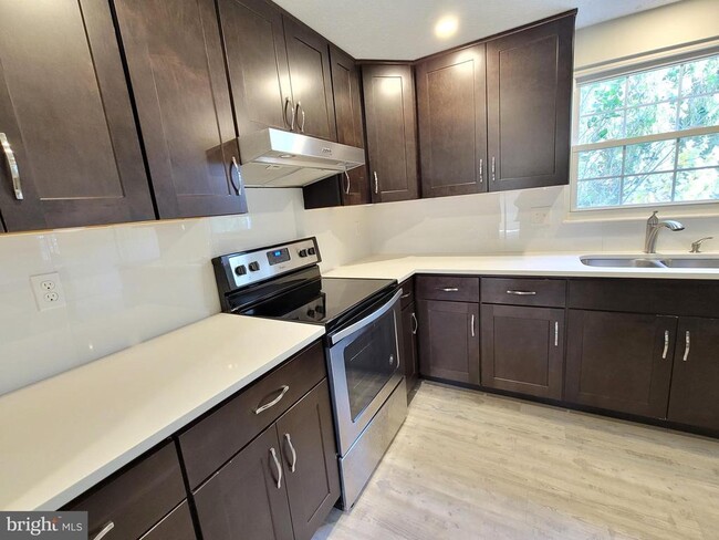 Photo - 6712 Grainary Ct