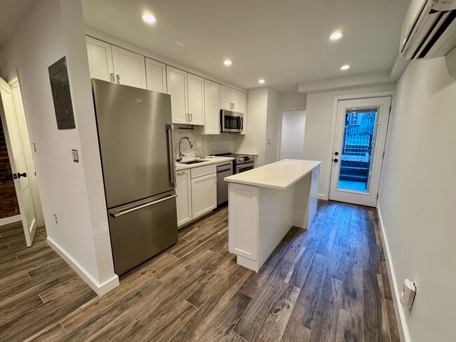 Photo - 215 5th St SE Unit 1