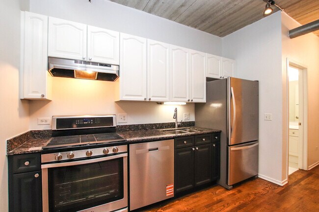 Photo - 1440 S Michigan Ave Unit 317