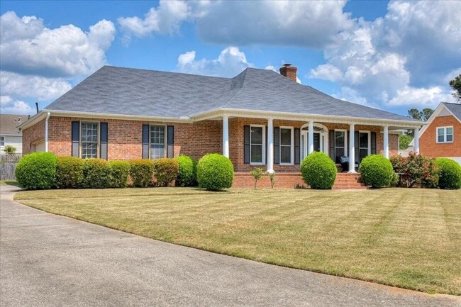 2703 Boars Head Rd