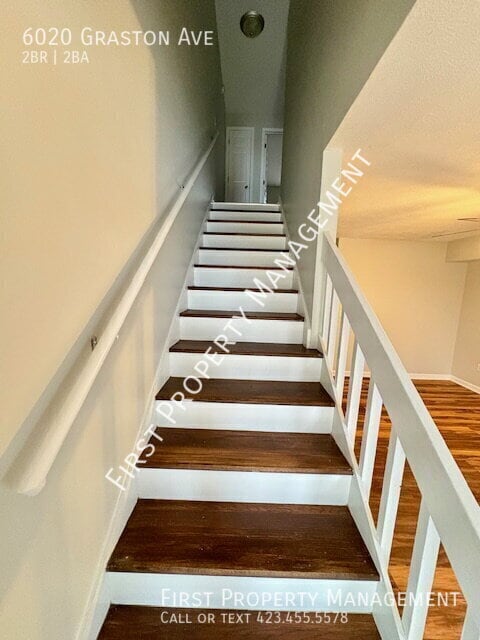 Photo - 6020 Graston Ave