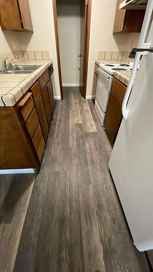 Photo - 2 Bed, 1.5 Bathroom Apartment Unit 1531-3