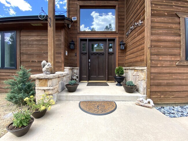 Photo - 28 Valley View Ln