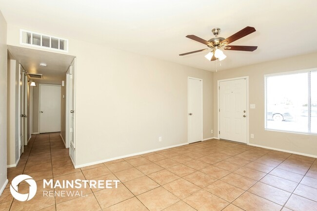 Photo - 7540 N 35th Ave