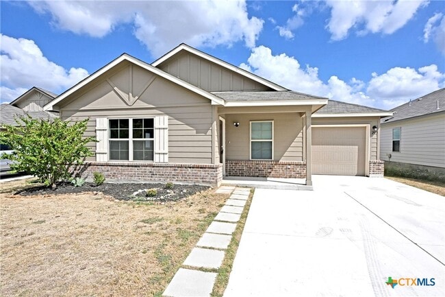 Photo - 2973 Greenbriar Rd
