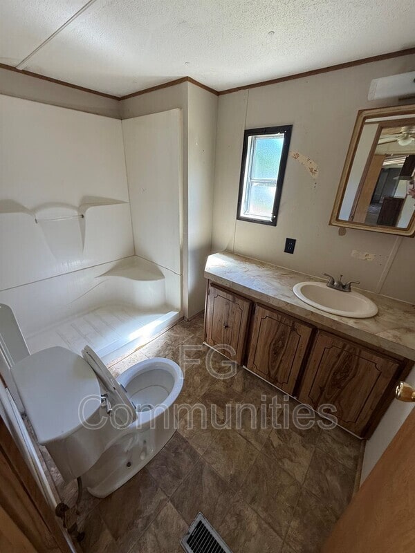 Photo - 3608 Shady Acres Ln