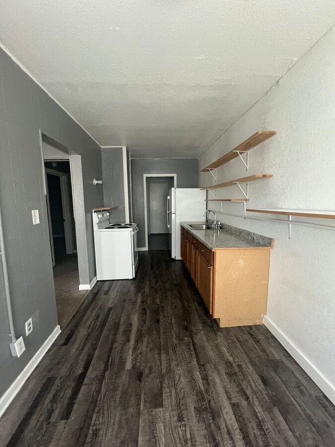 Photo - This charming 1-bedroom, 1-bathroom duplex is available to pre-lease for 07/13/2026 move in date.
