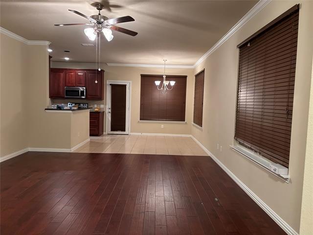 Photo - 3736 Sicily St