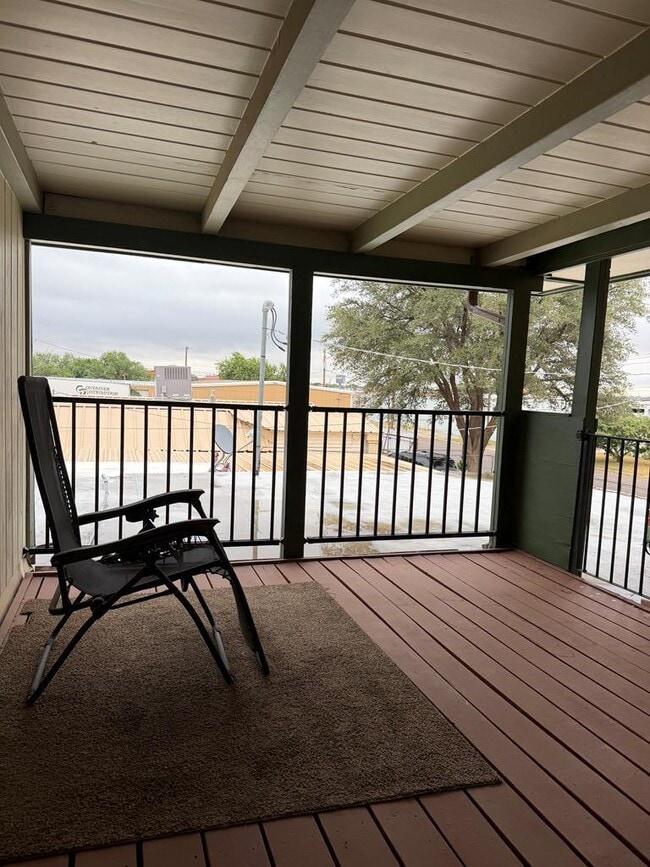 Photo - 212 Orchard Dr