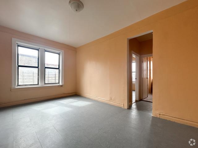 Building Photo - 0 bedroom in New York NY 10472 Unit 4C Rental