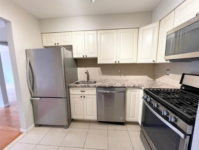 Photo - 24 Bergen Ridge Rd Unit 3