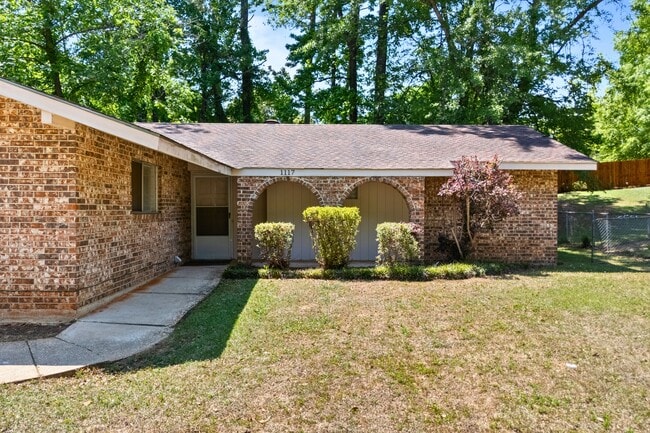 Photo - 1117 Rustic Ridge Rd