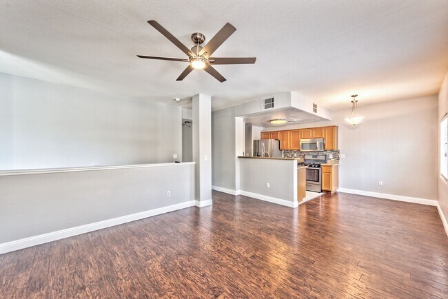 Photo - 7701 W Robindale Rd