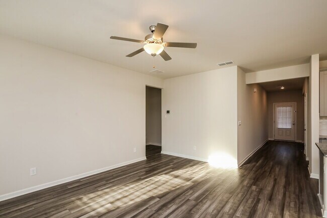Photo - 5856 Hackberry Ln