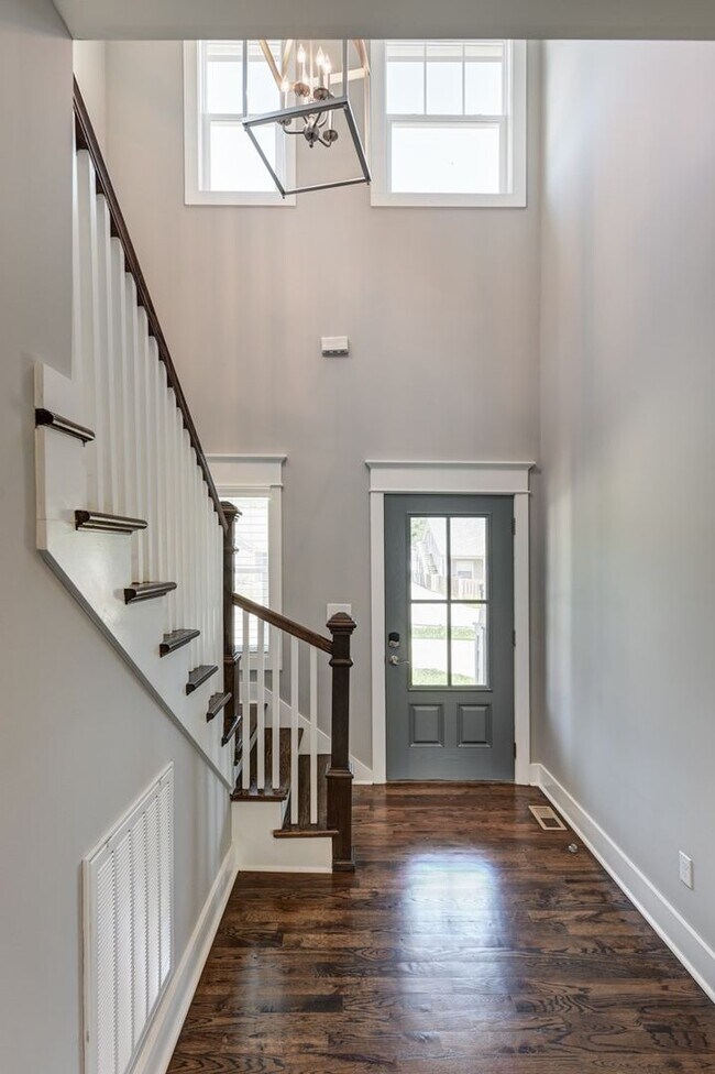 Photo - 3 Bed, 2.5 Bath Single Family Home w/ Gara...