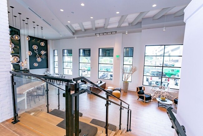 NOVEL Upper Westside by Crescent Communities Apartments For Rent in