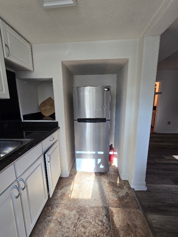 Photo - 3345 Oliphant St