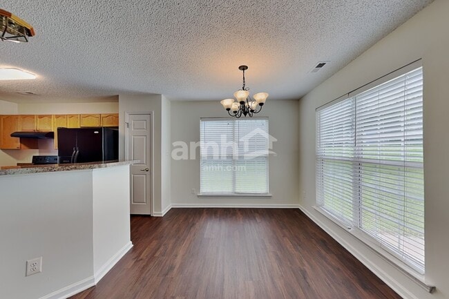 Photo - 6515 Goldenblush Cir