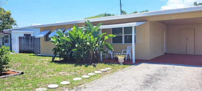 Front View A - 2711 NE 9th Ter House