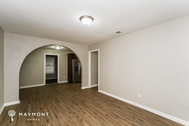 Photo - 1105 De Ridder St