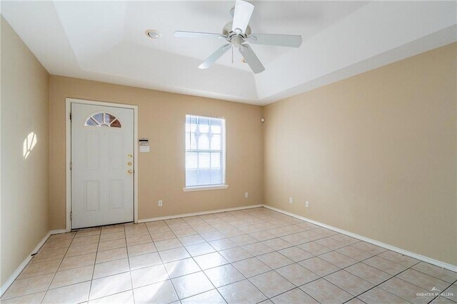 Photo - 703 Agate St