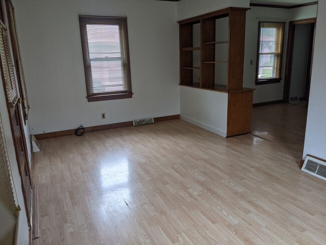 Photo - Cute 1 bedroom house! Located near Ta Ha Zouka Park!  Bonita casa de 1 dormitorio. ¡Ubicada cerca...