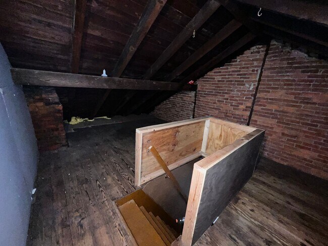 Photo - 2 bed 1 bath freshly renovated