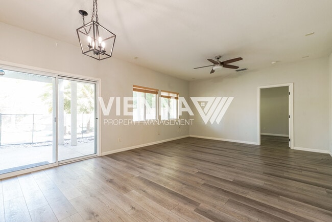 Photo - 6506 Jackson Dr