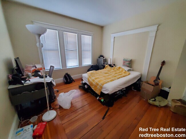Photo - 270 Harvard St Unit 2