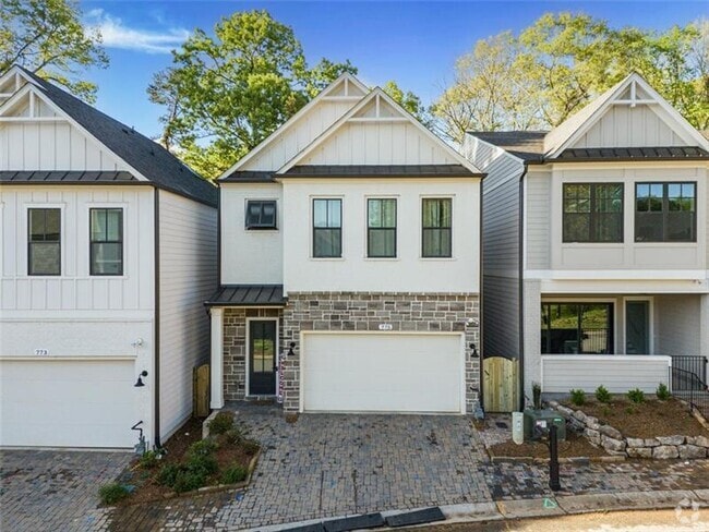 Building Photo - 775 Stickley Oak Way Rental