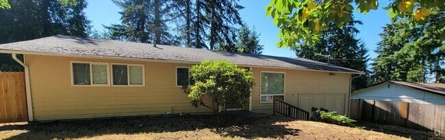 Building Photo - Updated 4 Bedroom Rambler – Spacious, Styl... Rental