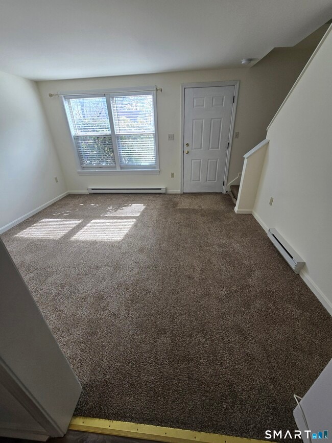 Photo - 5 1/2 Lenox Ave