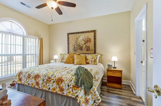 Photo - 4787 Wild Iris Dr Unit 103