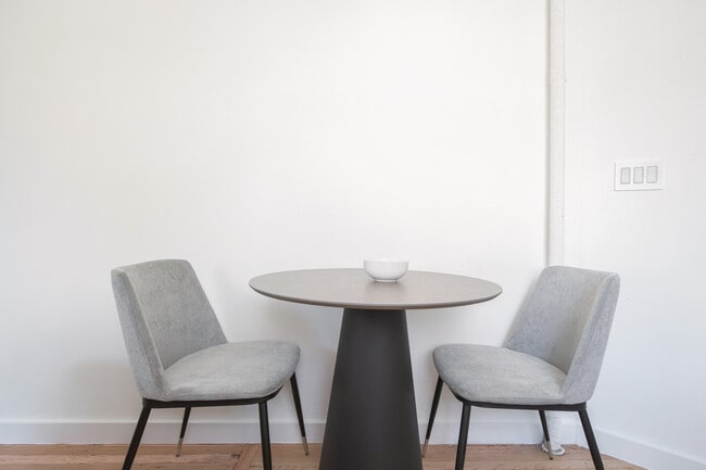 Photo - 363 W 17th St Unidad FL2-ID2017