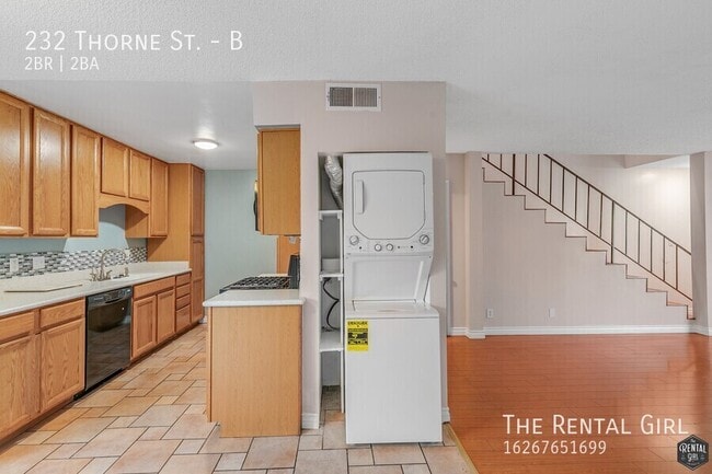 Photo - 232 Thorne St Unit B