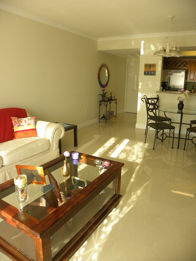 Photo - 4242 NW 2nd St Unidad 1507