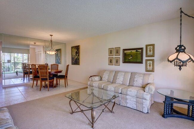 Photo - 14375 Strathmore Ln Unit 206